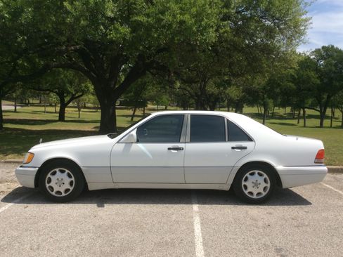 Used 1995 Mercedes-Benz S 320 image 21