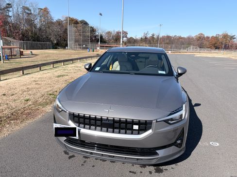 Used 2021 Polestar Polestar 2 w/ Performance Package image 2