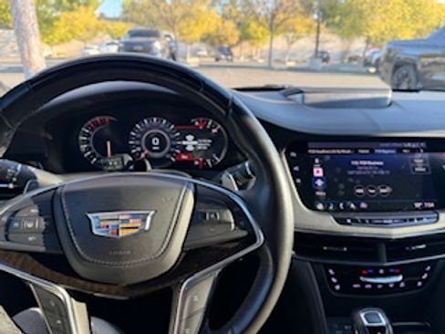 Used 2019 Cadillac CT6 Platinum image 10
