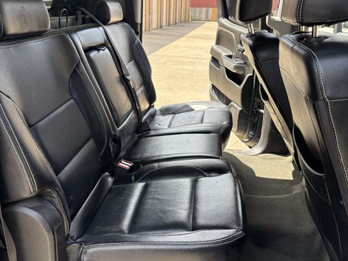 Used 2018 Chevrolet Silverado 2500 LT w/ LT Convenience Package image 16