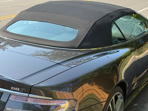 Used 2010 Aston Martin DBS Volante Convertible 2D image 27