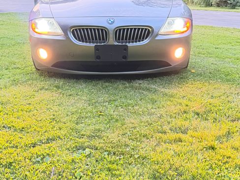Used 2005 BMW Z4 3.0i RWD image 26