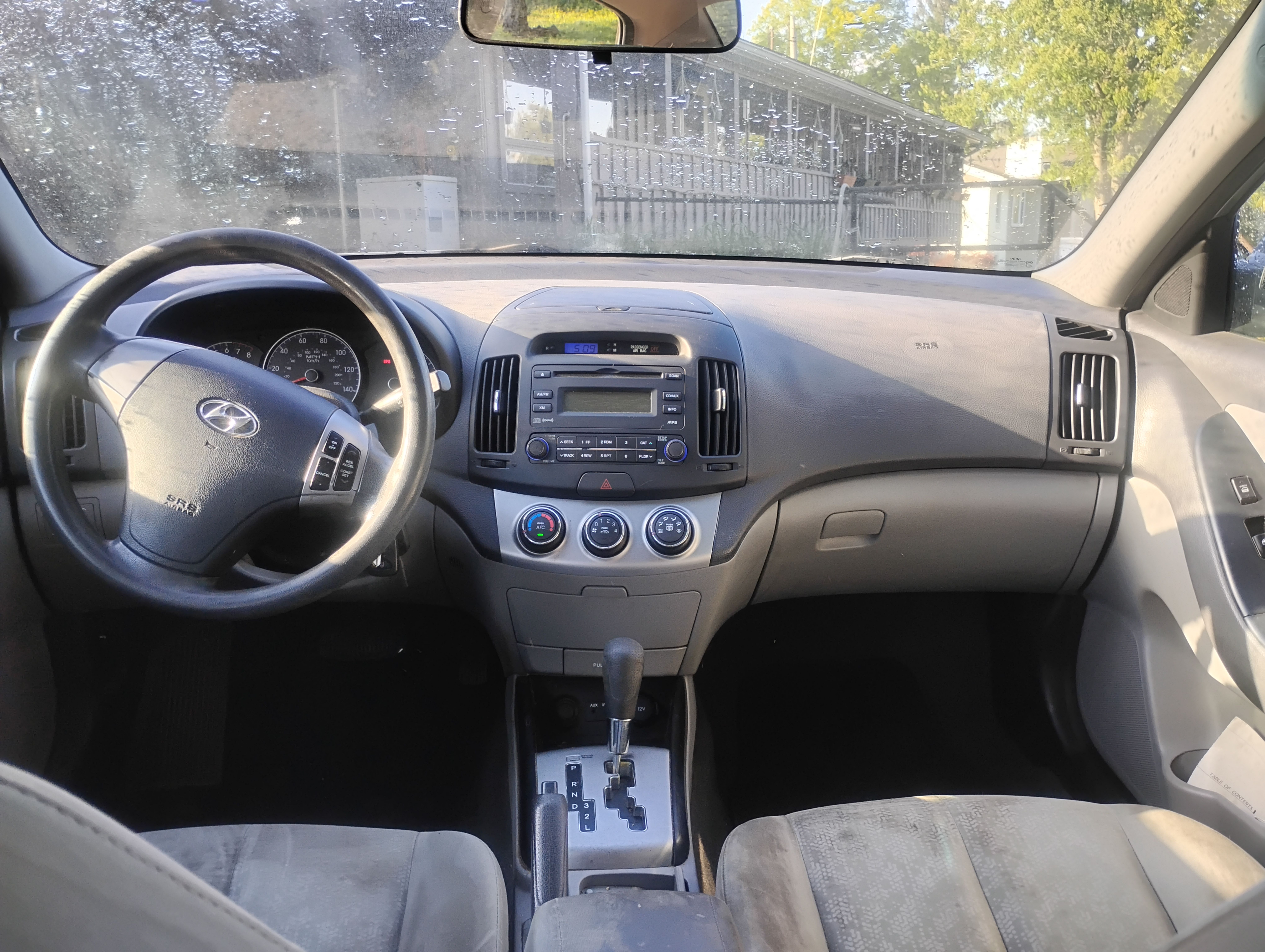 Used 2010 Hyundai Elantra GLS FWD image 14