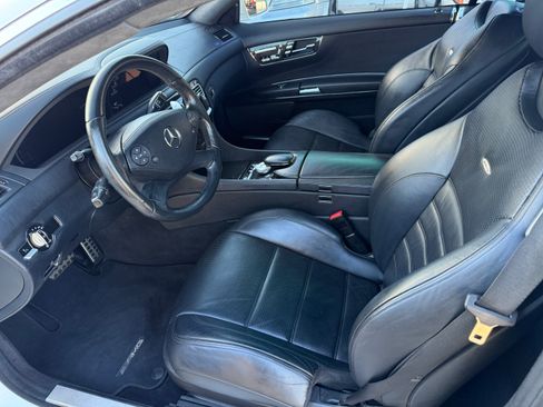 Used 2011 Mercedes-Benz CL 63 AMG image 11
