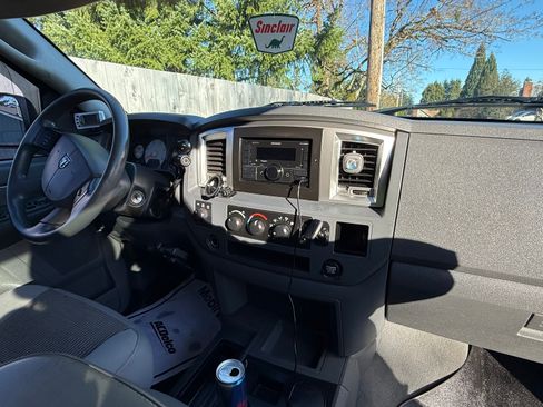 Used 2007 Dodge Ram 3500 Truck SLT w/ Light Group image 5