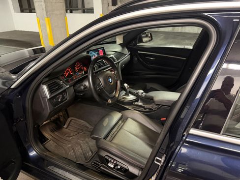 Used 2017 BMW 330i xDrive Wagon image 5