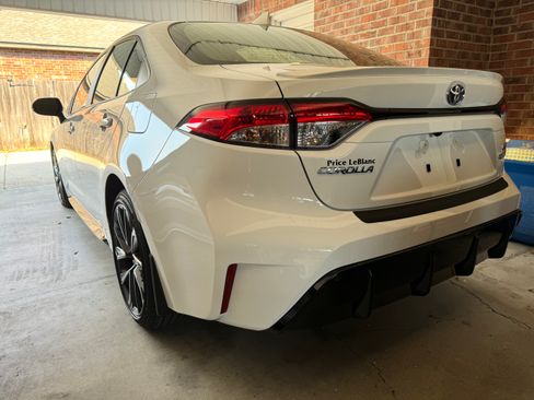 Used 2024 Toyota Corolla SE FWD image 5
