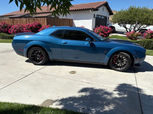 Used 2021 Dodge Challenger R/T Scat Pack image 9