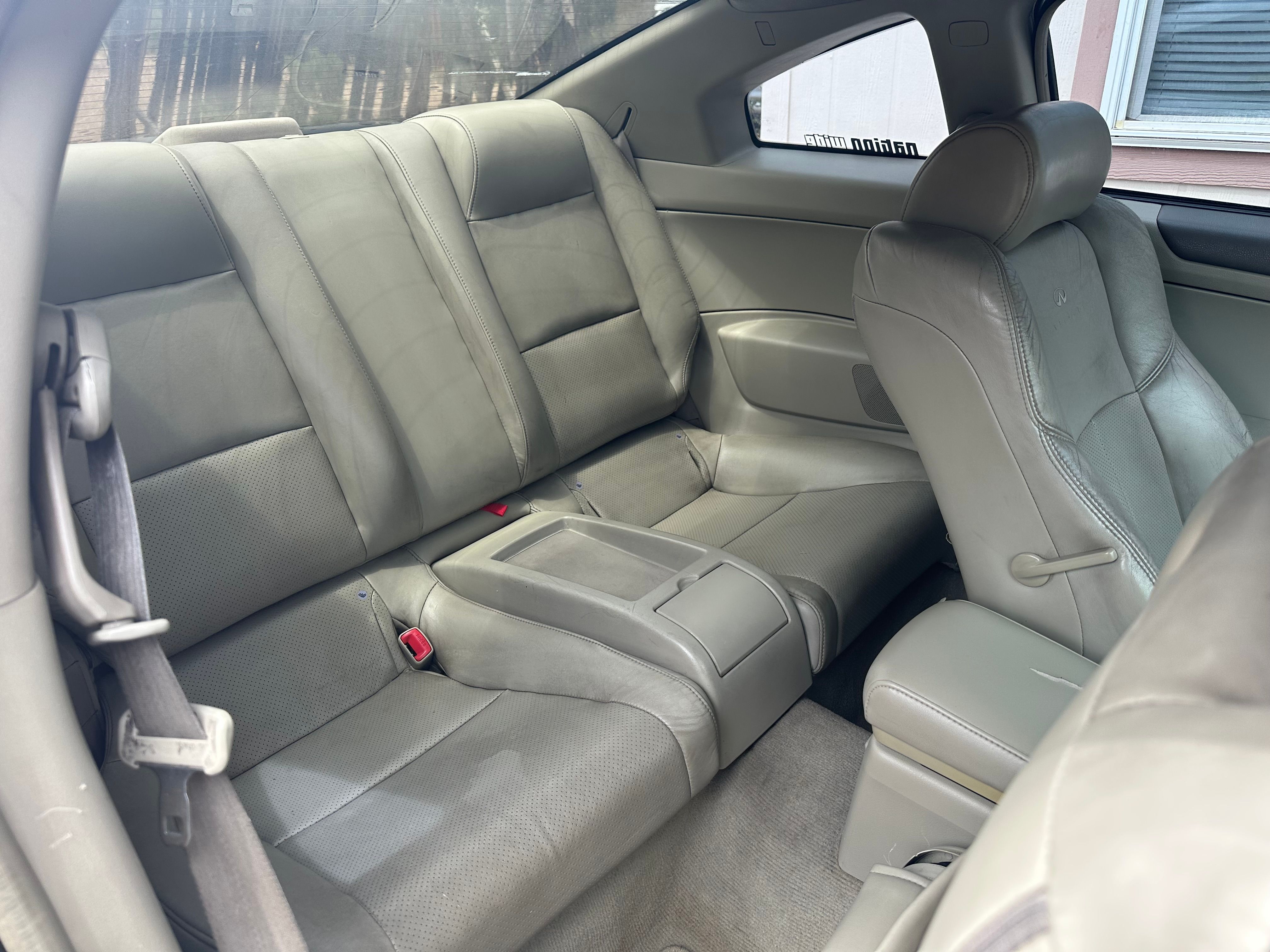 Used 2004 INFINITI G35 Coupe w/ Premium Pkg RWD image 11