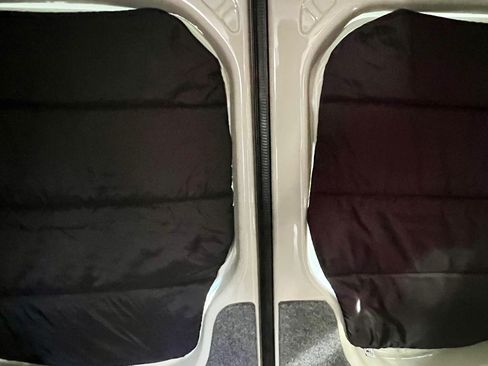 Used 2017 Mercedes-Benz Sprinter 2500 image 12