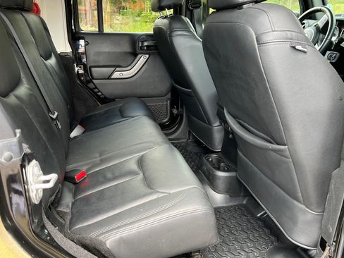 Used 2017 Jeep Wrangler Unlimited Sport w/ Quick Order Package 24S image 22