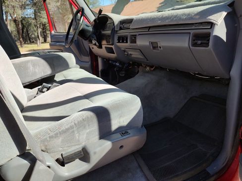 Used 1995 Ford F350 4x4 Regular Cab image 4