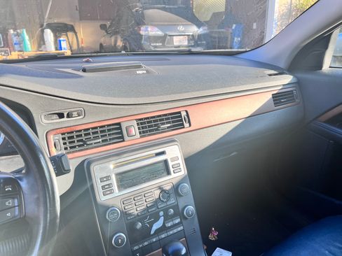 Used 2011 Volvo S80 T6 image 9