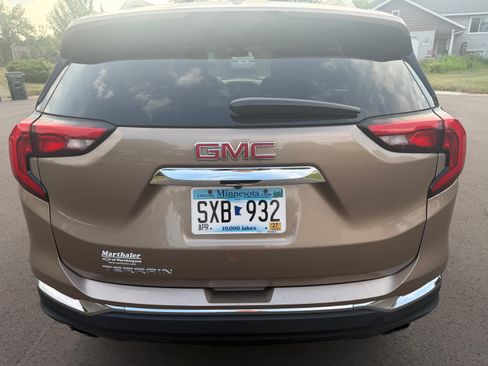 Used 2018 GMC Terrain SLT FWD image 5