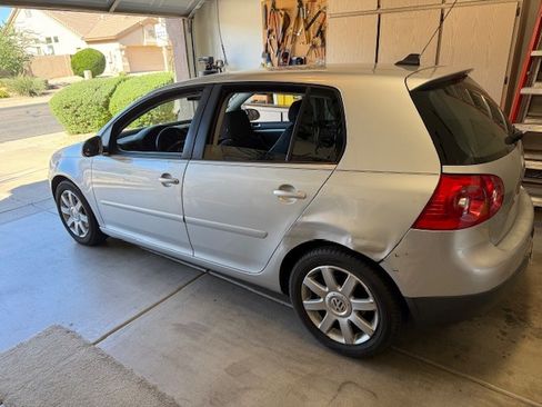 Used 2009 Volkswagen Rabbit S image 5