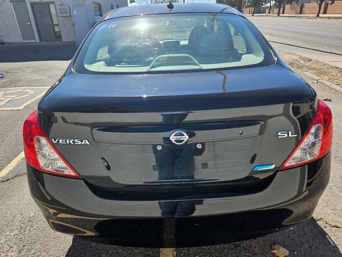 Used 2012 Nissan Versa SL w/ SL Tech Pkg image 4