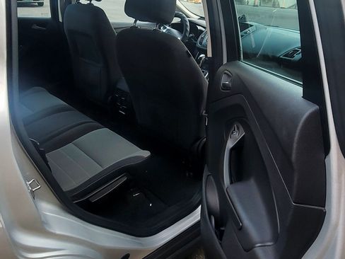 Used 2014 Ford C-MAX SE image 10