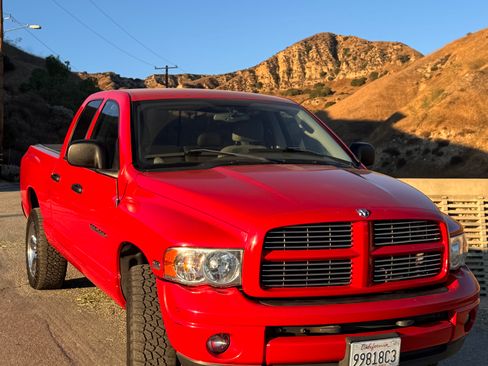 Used 2004 Dodge Ram 1500 Truck SLT w/ Sport Appearance Group image 9