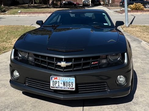 Used 2012 Chevrolet Camaro SS w/ RS Package image 2