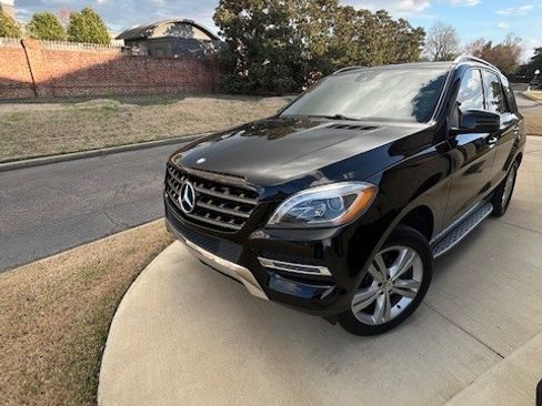 Used 2013 Mercedes-Benz ML 350 4MATIC image 1