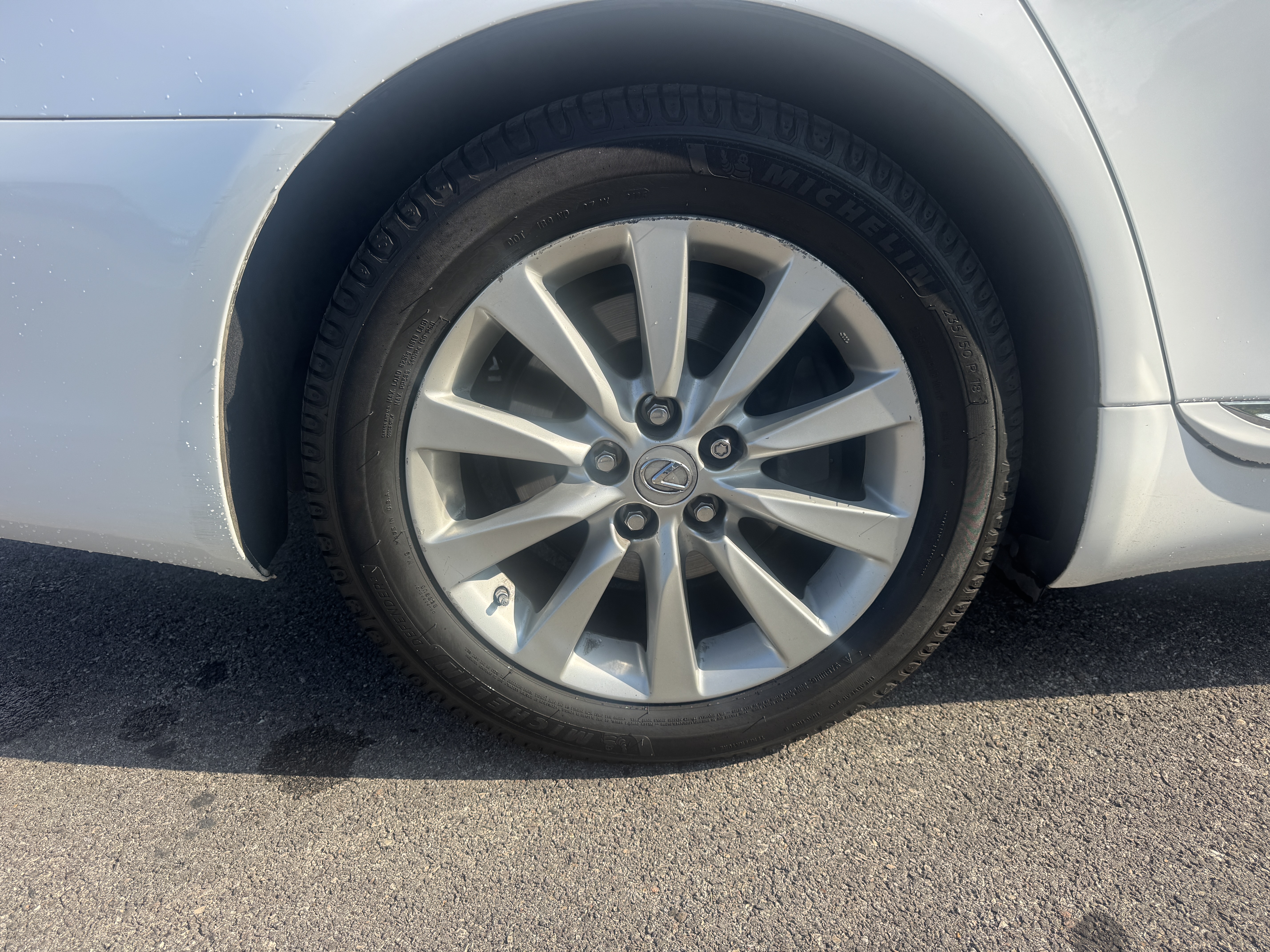Used 2012 Lexus LS 460 AWD w/ Comfort Pkg image 12