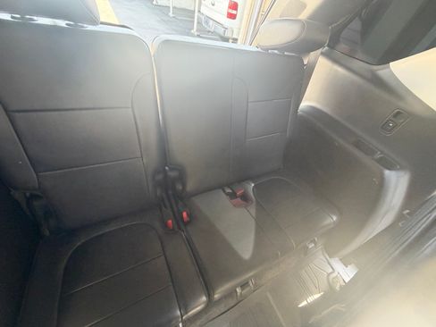 Used 2018 Chevrolet Traverse Premier w/ Redline Edition FWD image 9