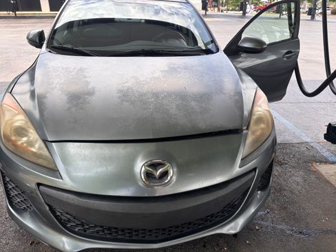 Used 2012 MAZDA MAZDA3 i Sport FWD image 1