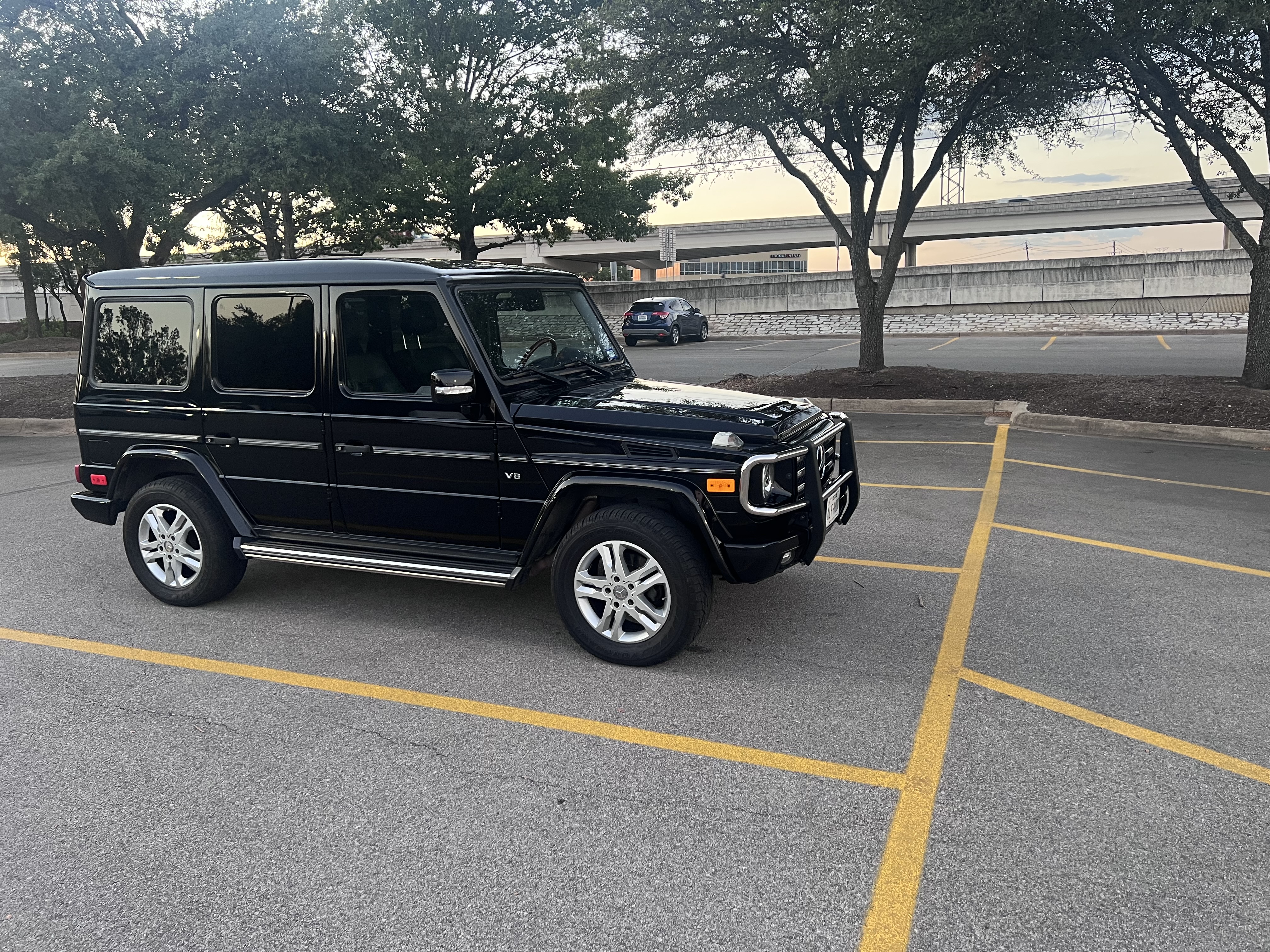 Used 2012 Mercedes-Benz G 550 image 9