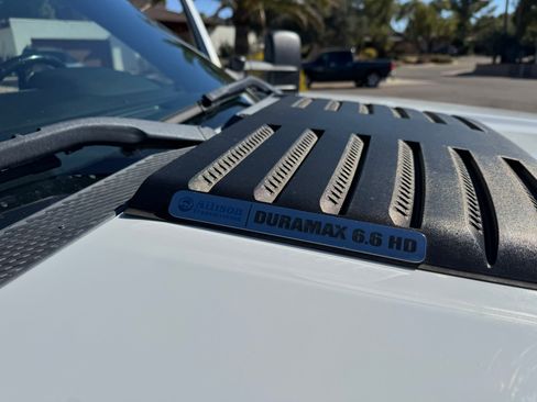 Used 2013 GMC Sierra 3500 SLE w/ HD SLE Premium Package image 29