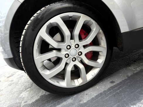 Used 2016 Land Rover Range Rover Sport Supercharged image 28