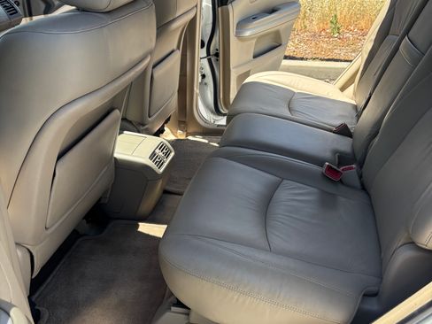 Used 2006 Lexus RX 400h 2WD image 32