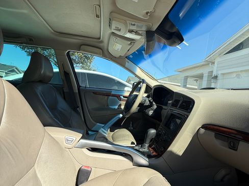 Used 2006 Volvo XC70 Ocean Race Edition image 12