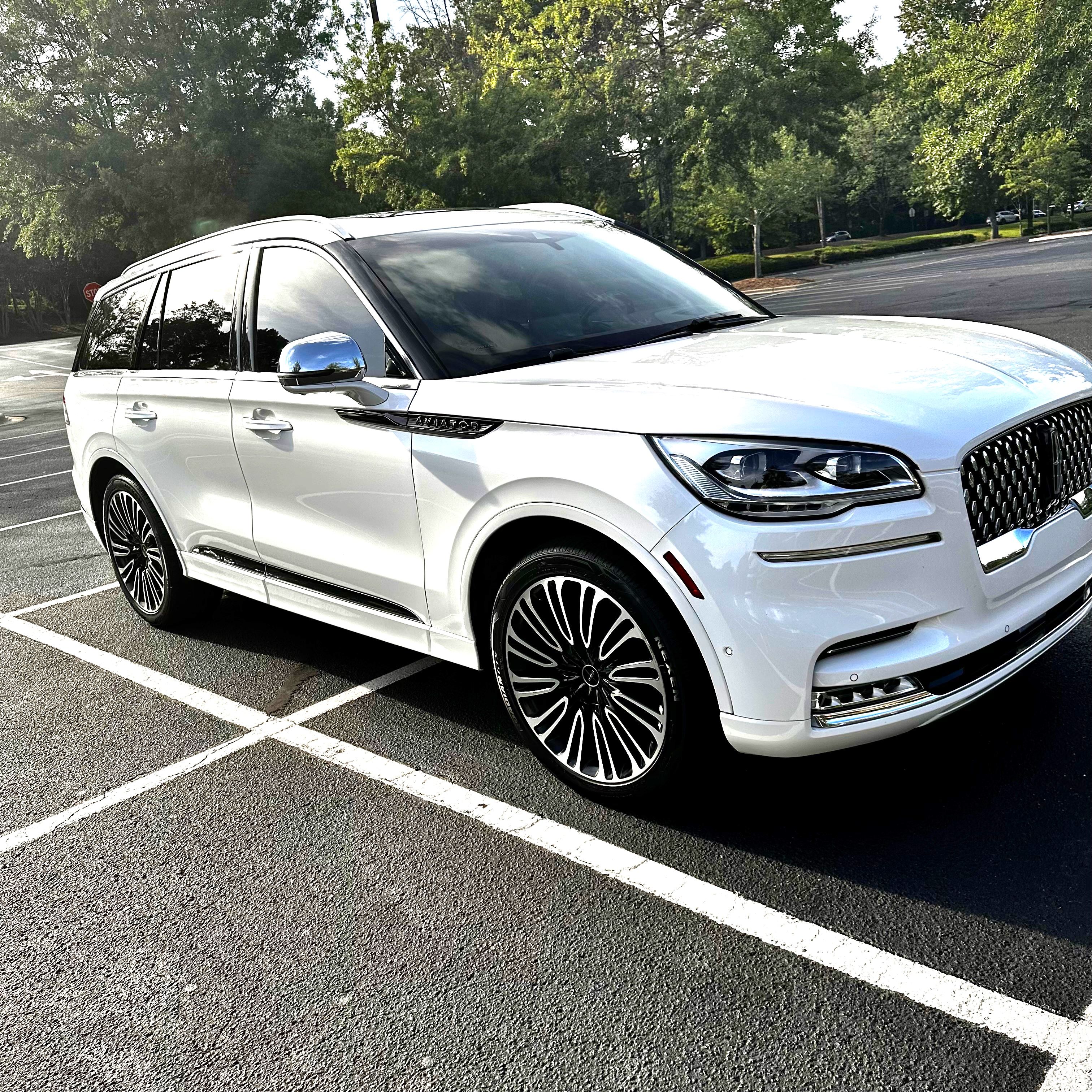 Used 2020 Lincoln Aviator Black Label w/ Dynamic Handling Package AWD/4WD image 4