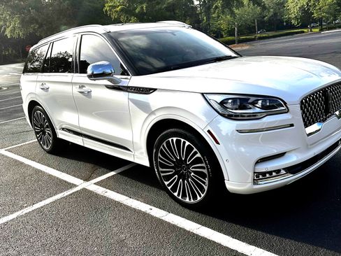Used 2020 Lincoln Aviator Black Label w/ Dynamic Handling Package AWD/4WD image 4