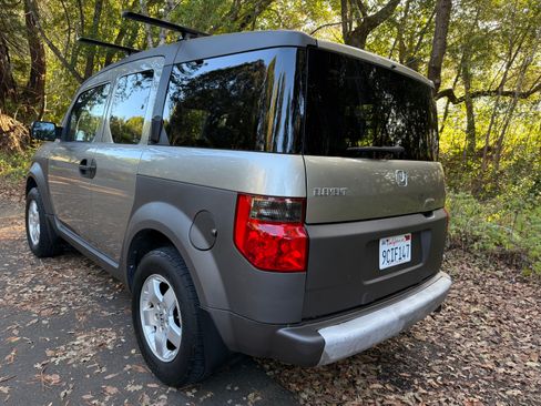 Used 2003 Honda Element EX image 9