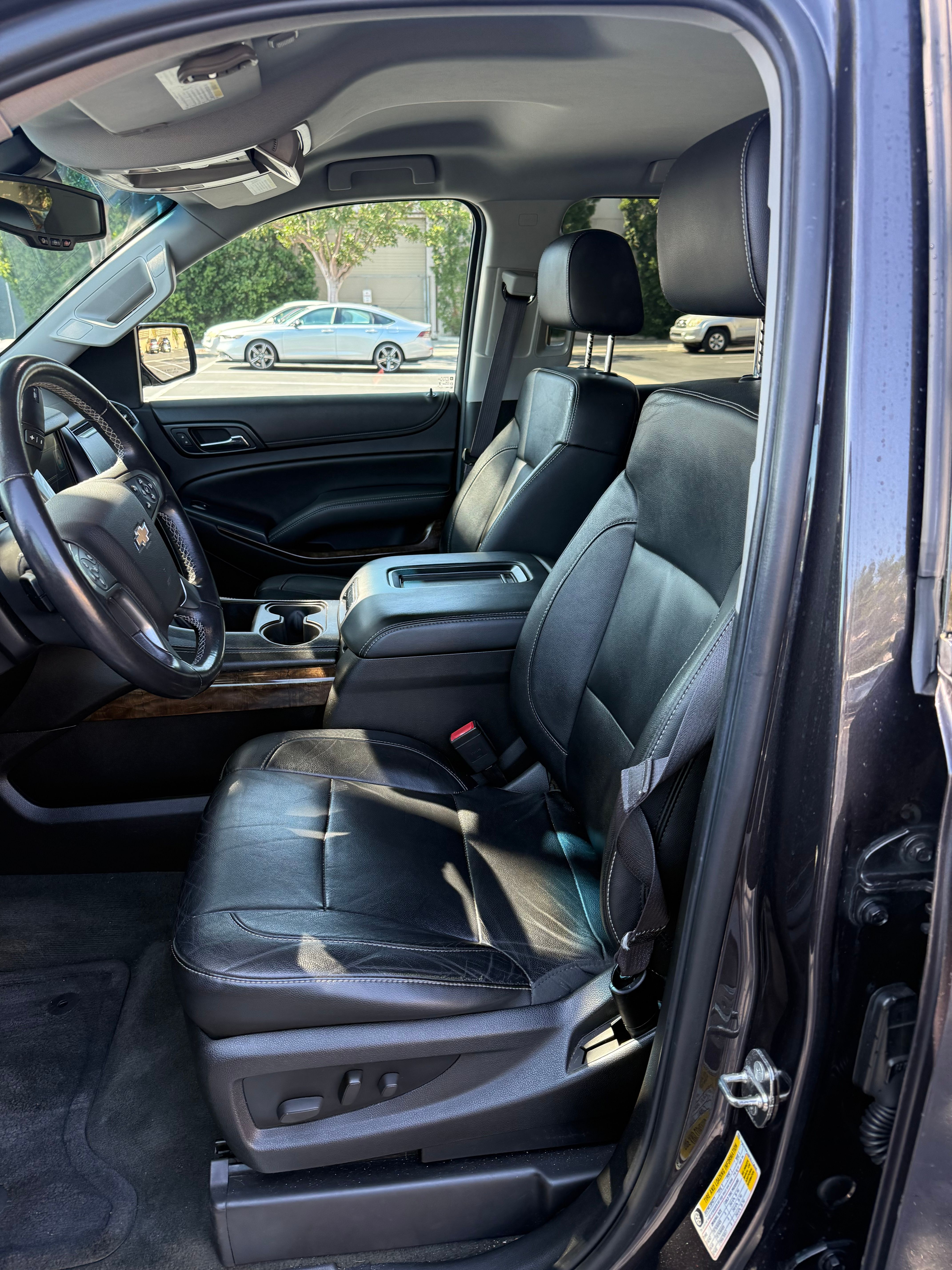 Used 2015 Chevrolet Tahoe LT w/ Max Trailering Package RWD image 13