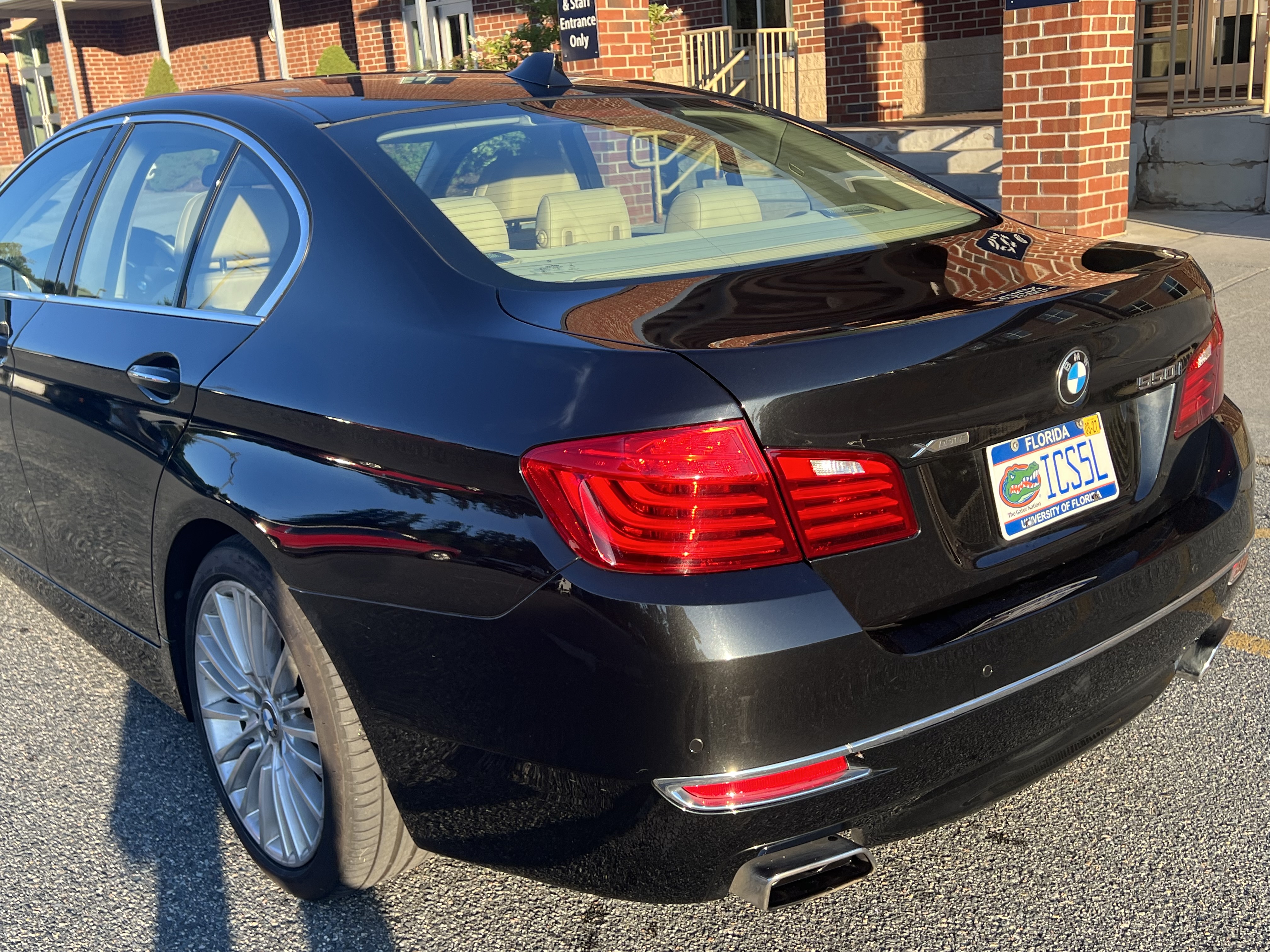Used 2015 BMW 550i xDrive Sedan AWD/4WD image 8