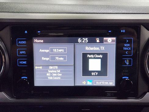 Used 2019 Toyota Tacoma TRD Off-Road image 17