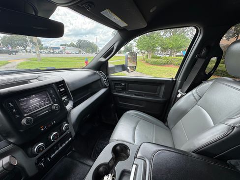 Used 2022 RAM 3500 Tradesman w/ Safety Group image 13