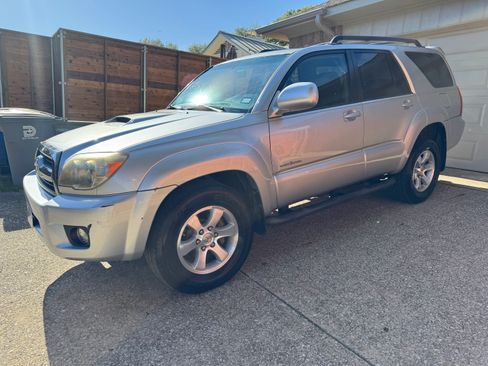 Used 2007 Toyota 4Runner Sport image 1