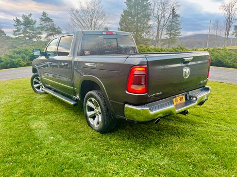 Used 2019 RAM 1500 Limited image 4