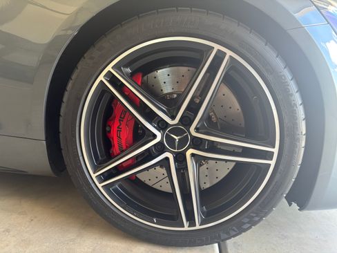 Used 2020 Mercedes-Benz AMG GT C image 19