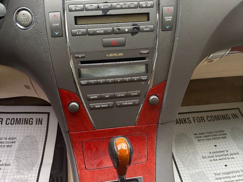 Used 2012 Lexus ES 350 FWD image 11
