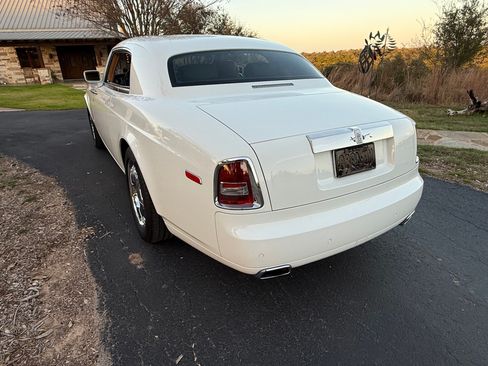 Used 2009 Rolls-Royce Phantom Coupe image 4