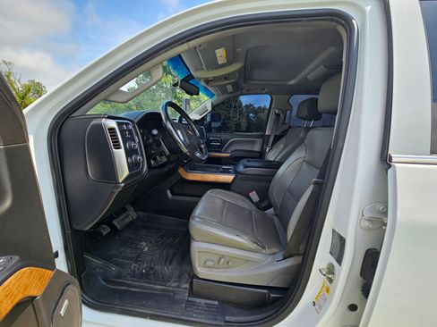 Used 2017 Chevrolet Silverado 3500 LTZ w/ Duramax Plus Package image 13