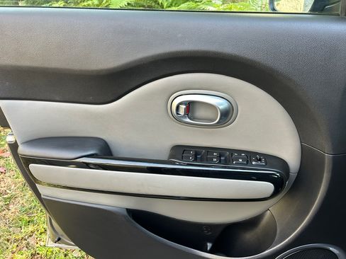 Used 2016 Kia Soul + w/ Primo Package image 23