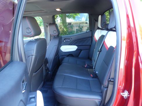 Used 2023 GMC Canyon AT4X image 13