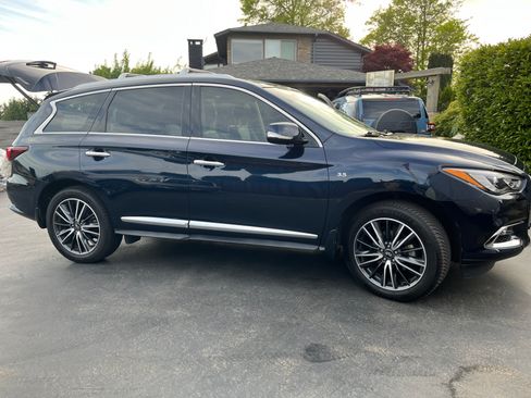 Used 2020 INFINITI QX60 Signature Edition AWD/4WD image 6