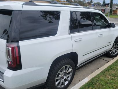 Used 2015 GMC Yukon Denali w/ Premium Package