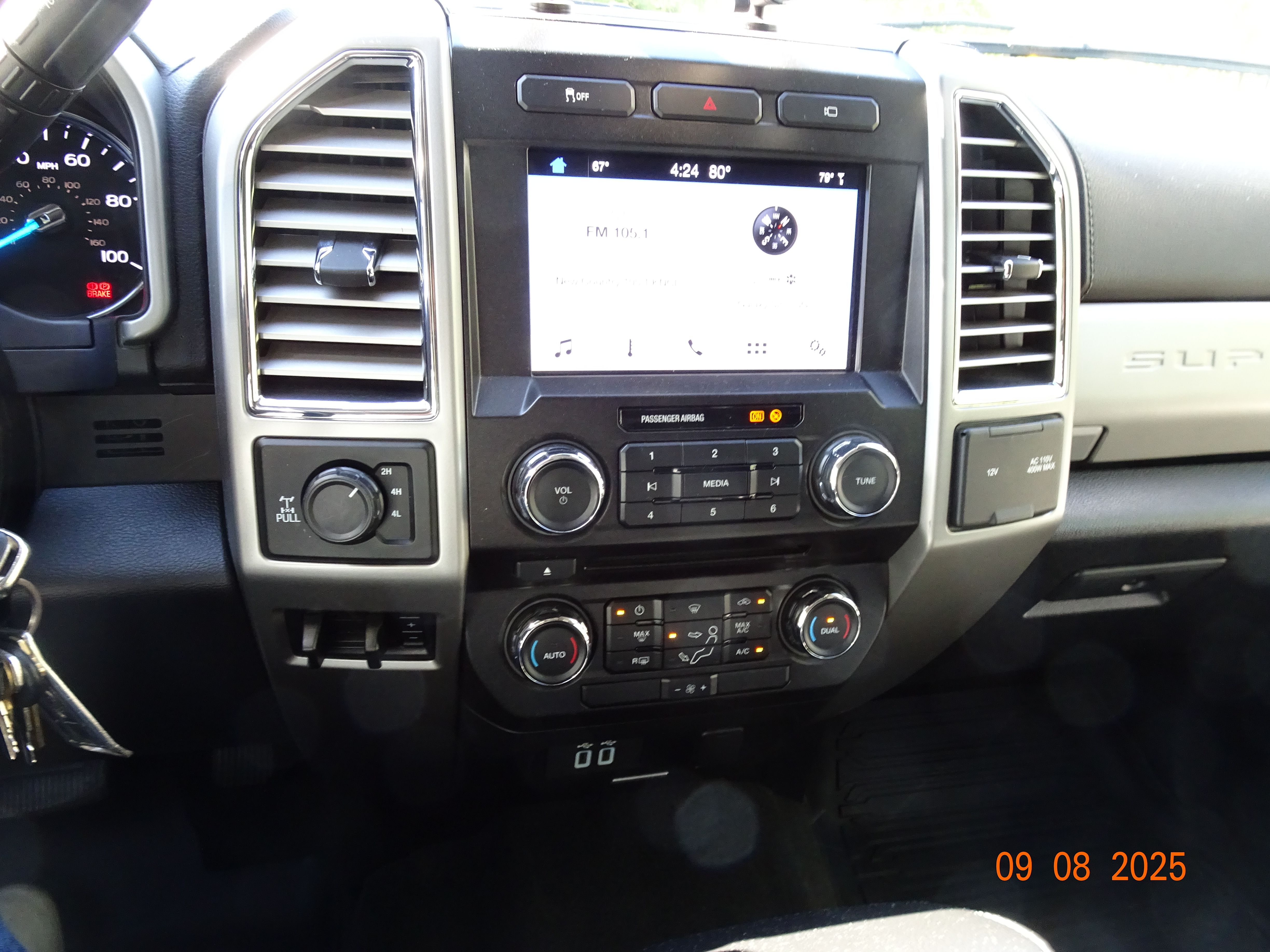 Used 2017 Ford F250 Lariat AWD/4WD image 14
